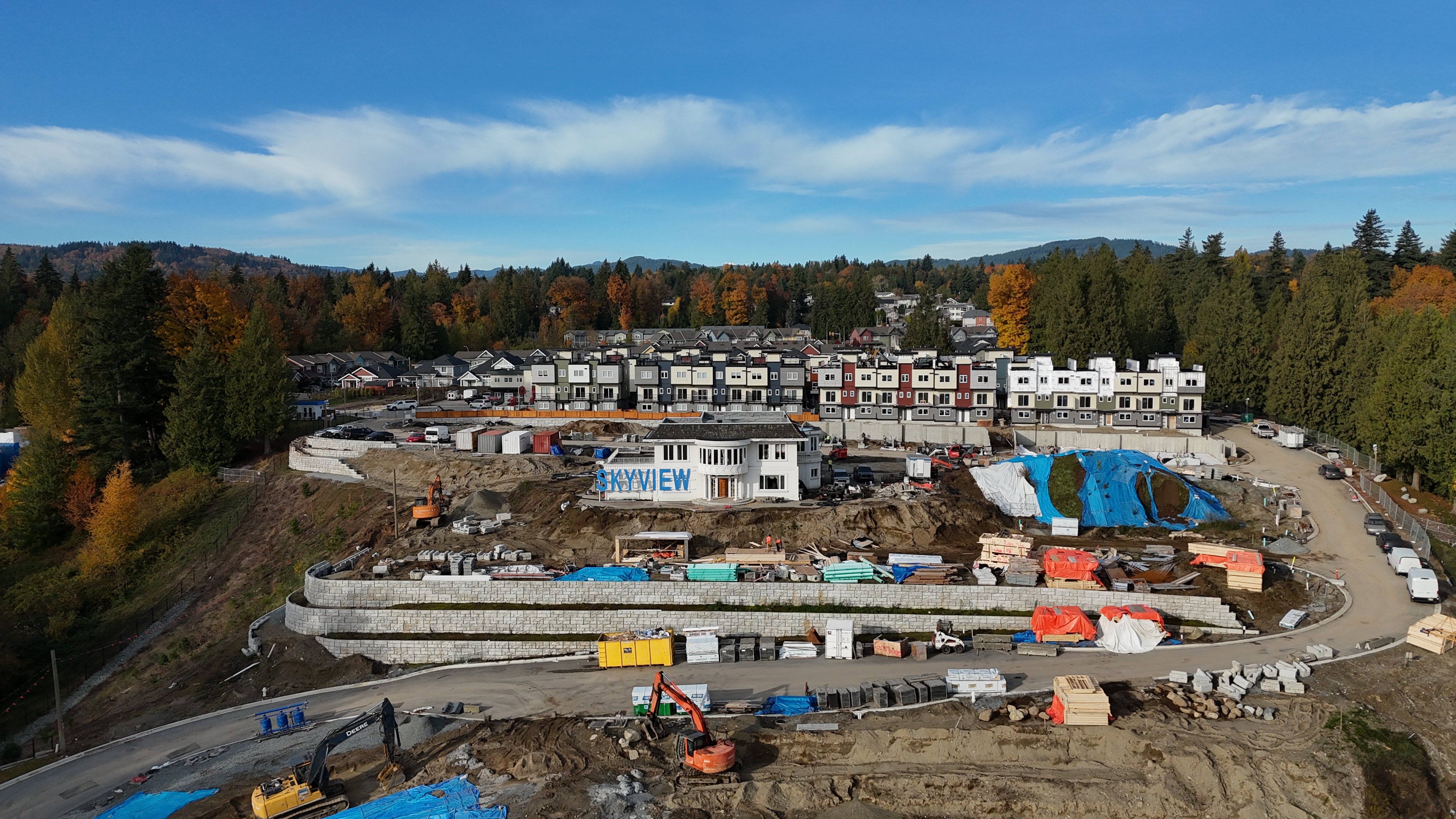 Skyview Townhomes - Image 6