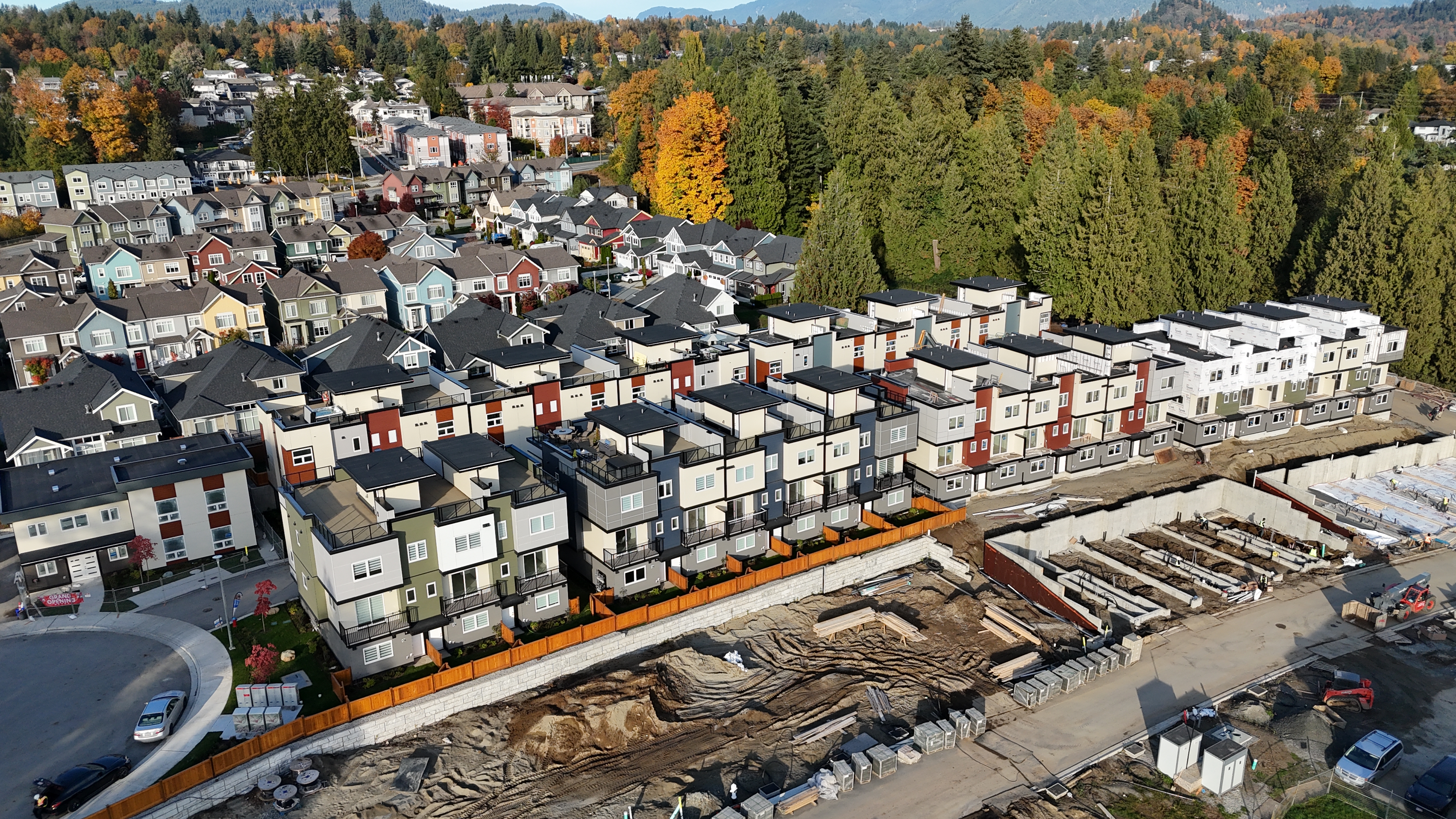Skyview Townhomes - Image 11