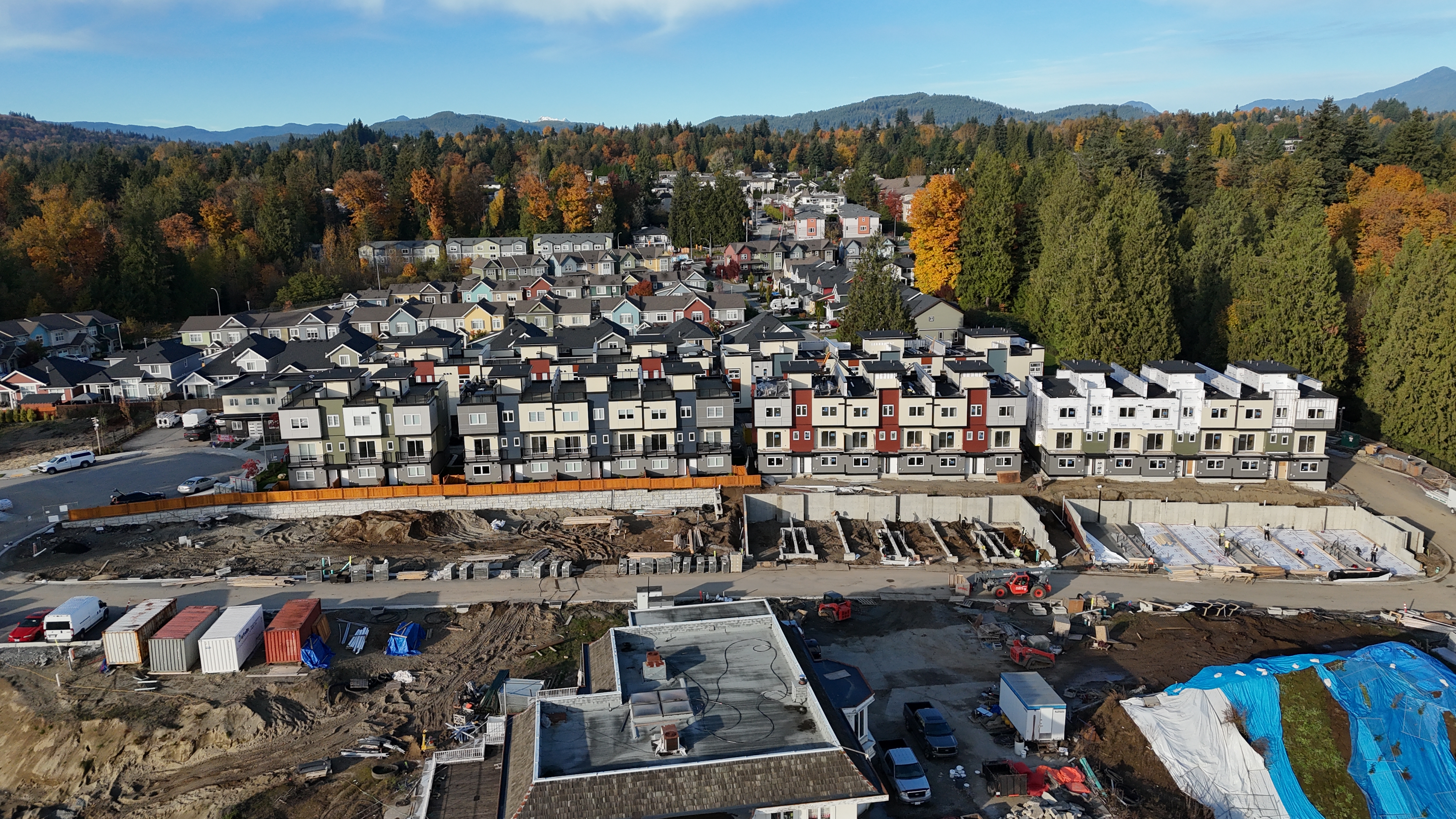 Skyview Townhomes - Image 12