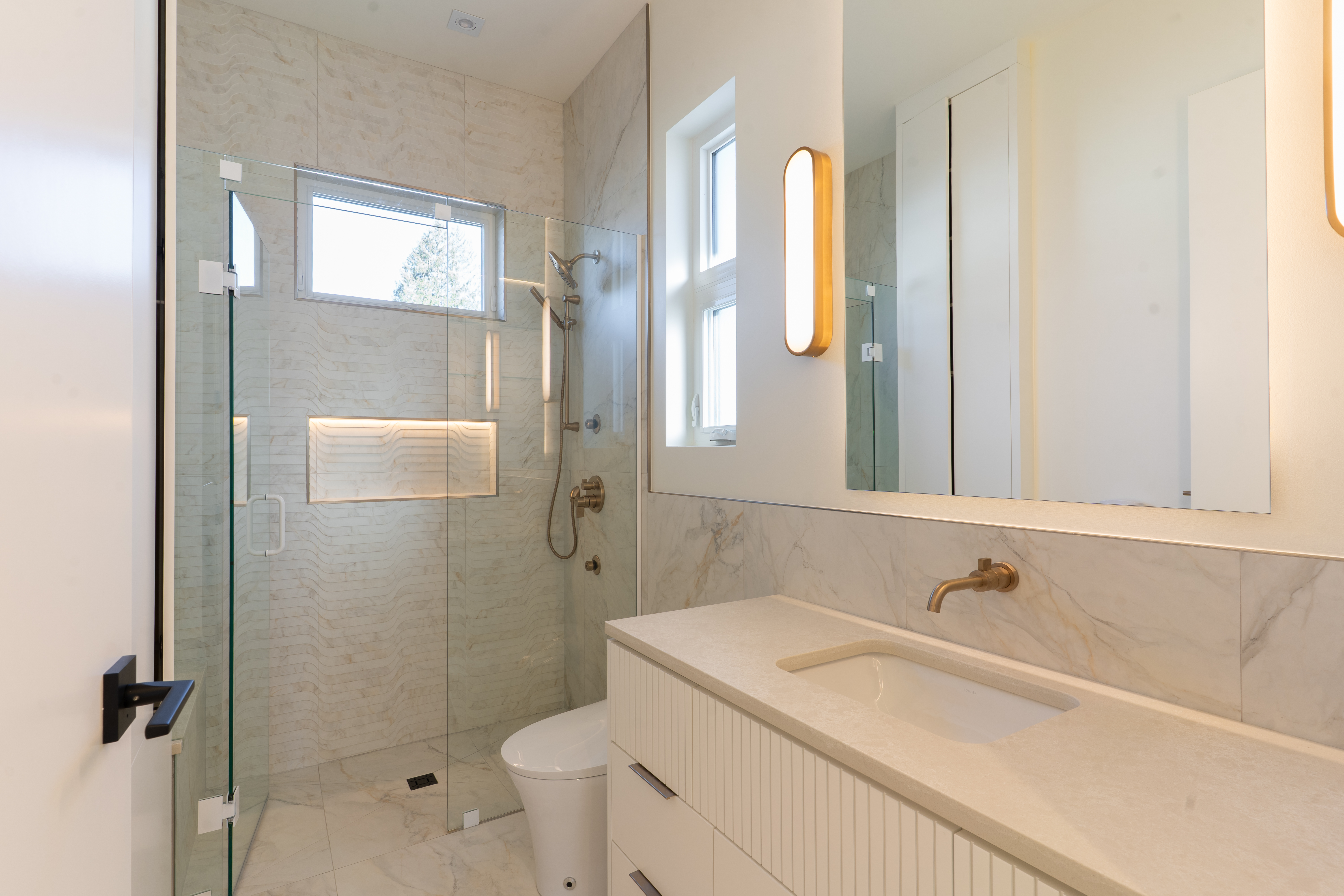 Luxury Custom Estate - Image 7