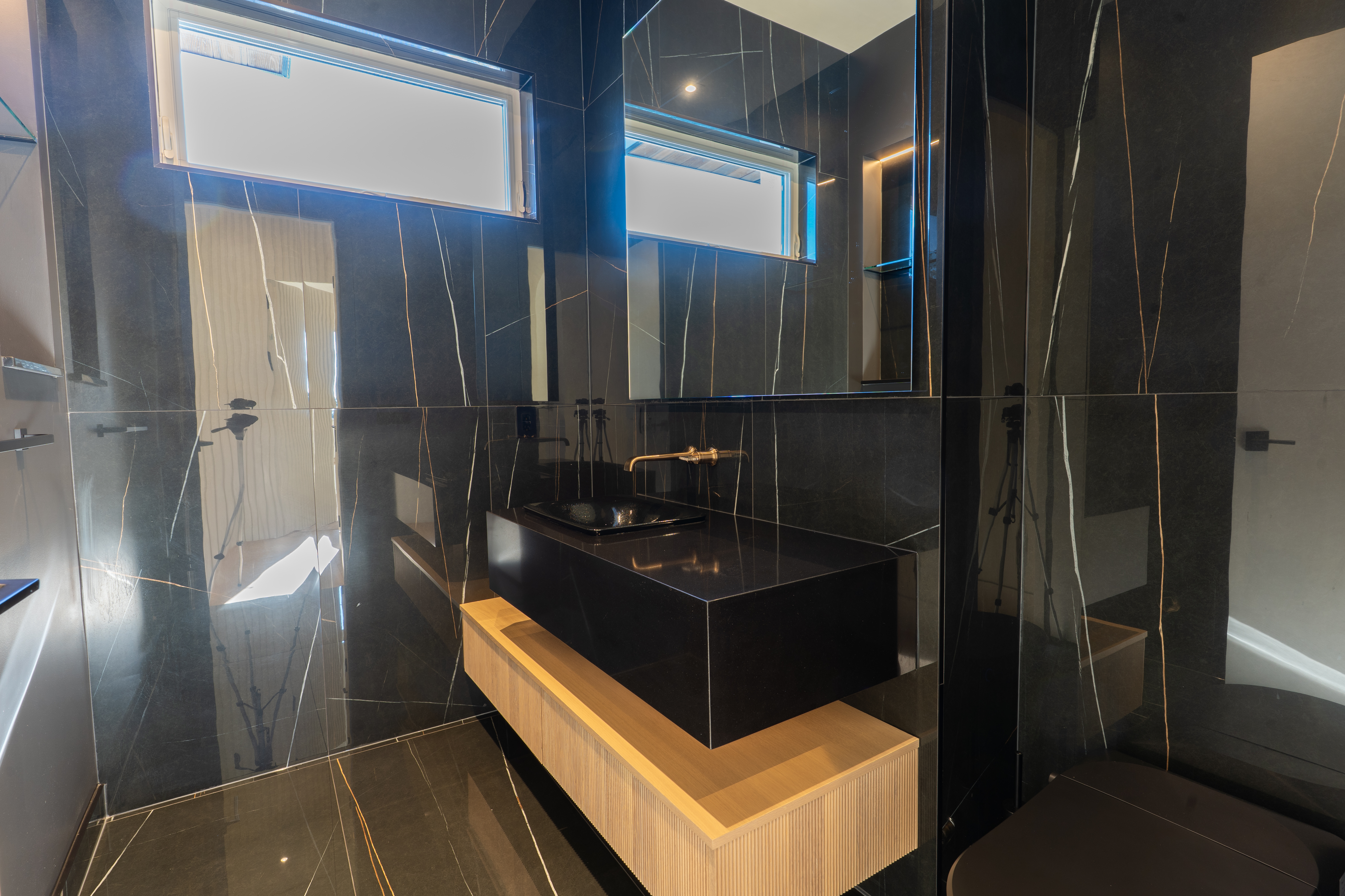 Luxury Custom Estate - Image 8